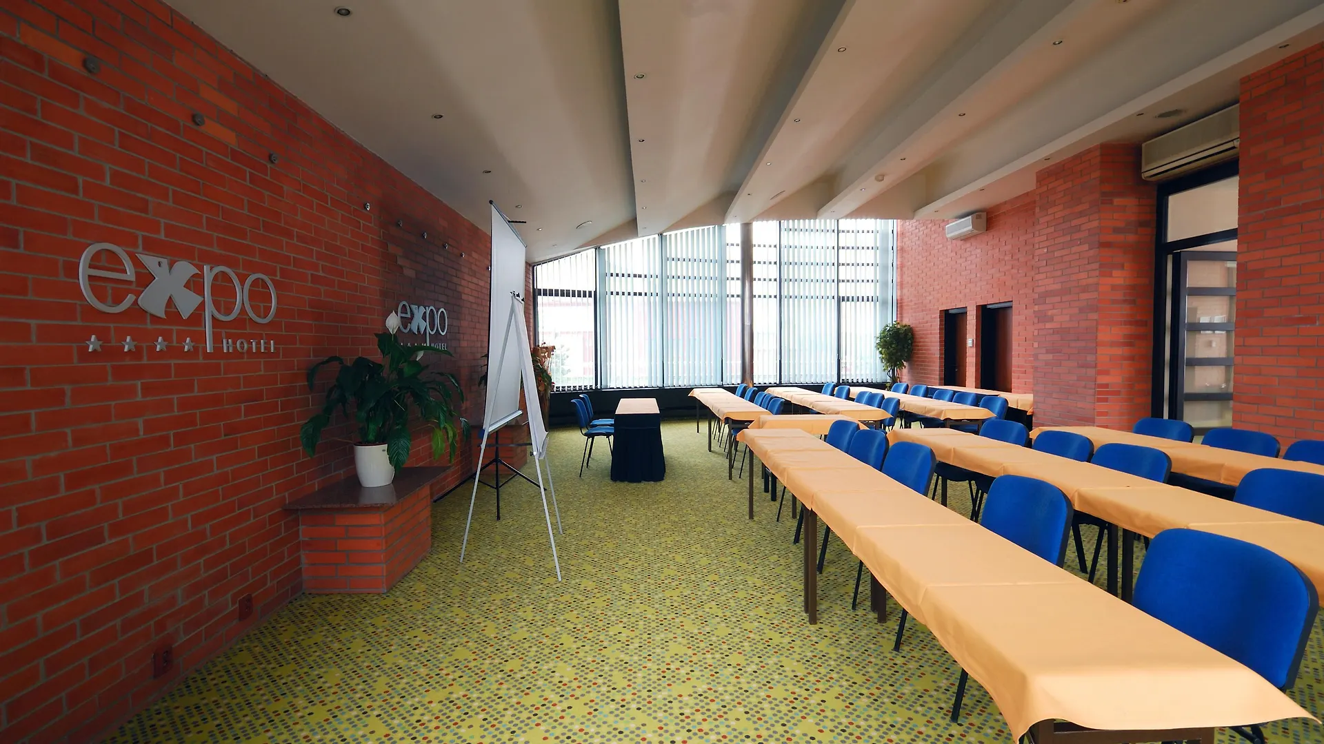 Expo Hotel Prague 4*,
