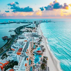 ***** Semesteranläggning (resort) Hyatt Zilara (adults Only) Mexiko