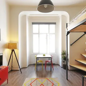 cosy-design-apartment.brnohotels.org/